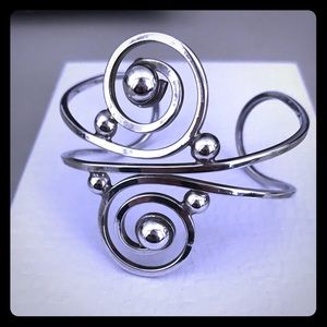 Sterling silver swirl design cuff bracelet